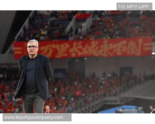 前国足主帅伊万宣布退休42年执教生涯画上句号